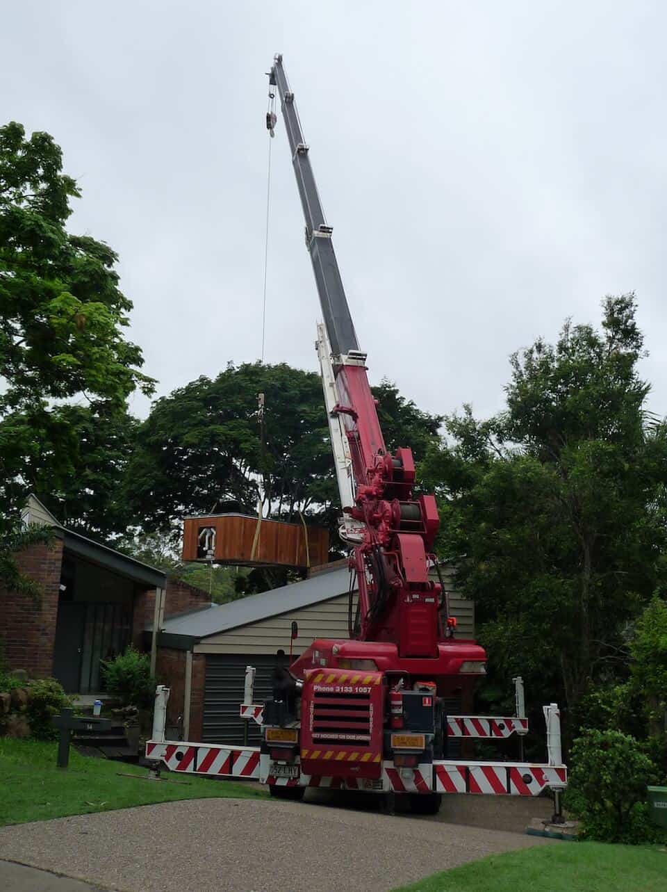 brisbane city crane service